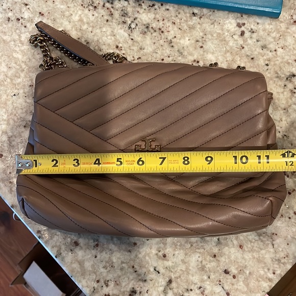 Tory Burch Kira Chevron Shoulder bag - Picture 7 of 8